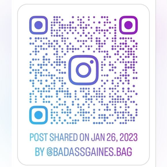 "LOOK LIKE A BEAUTY TRAIN LIKE A BEAST" Cropped T-Shirt - Picture 5 of 7